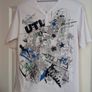 White t-shirt with designs - size 31-32in Image 6
