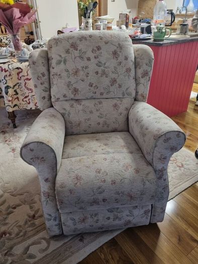 2 Floral Armchairs  (1 is a recliner) & Matching Footstool / Ottoman