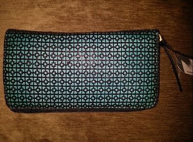 BNWT Large Accessories purse Postage included