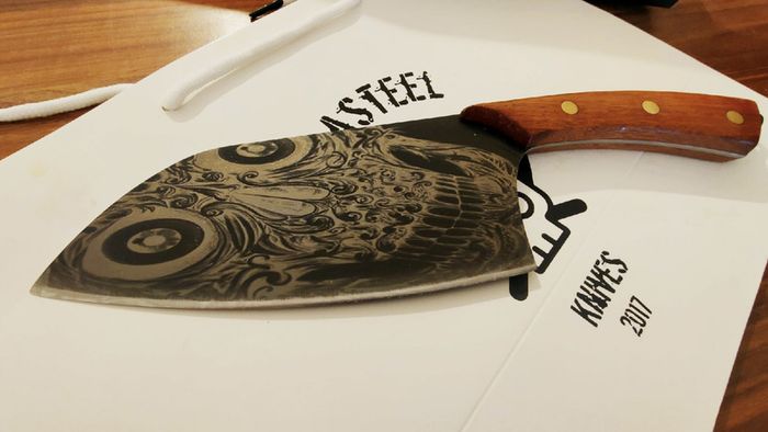 Black Kitchen Knife Skull By Di'Casteel