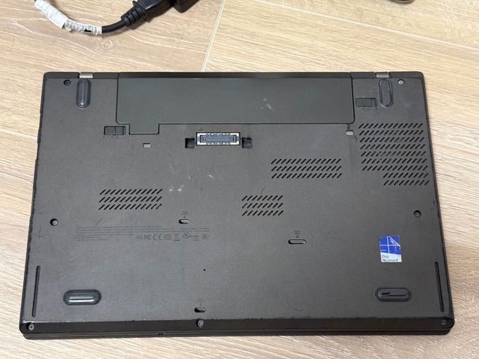 Lenovo ThinkPad T440 i5-4300U 8GB 128GB