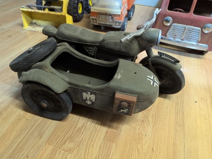 Vintage 1970s AcVintage 1970s Action Man / Cherilea German Military Motorcycle & Sidecar - INTACT HANDLEBARS