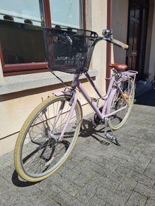 Ladies Forme Harrington bicycle