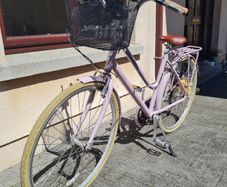 Ladies Forme Harrington bicycle