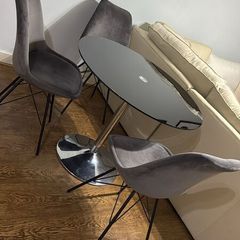 Dinning table with chairs