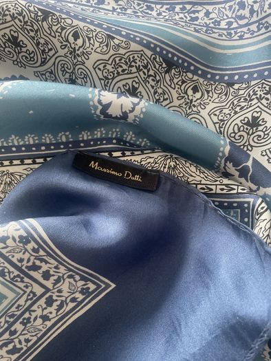 Massimo Dutti Extra Large Silk Scarf