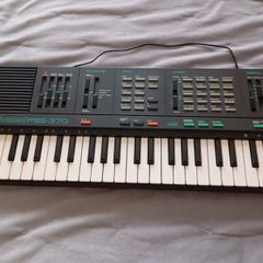 Yamaha  keyboard