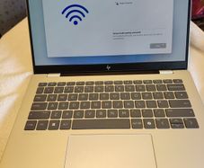 HP omnibook 7 AI like new