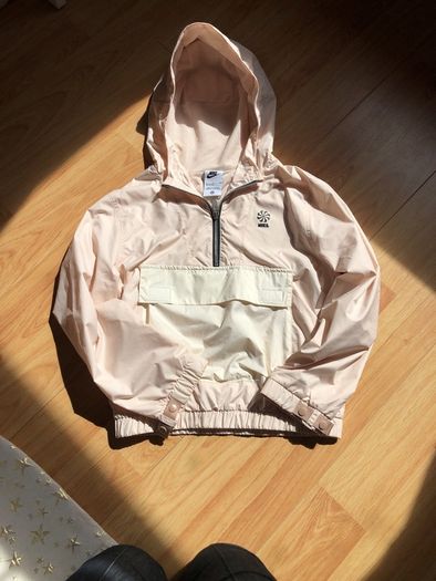 Girls Nike light jacket