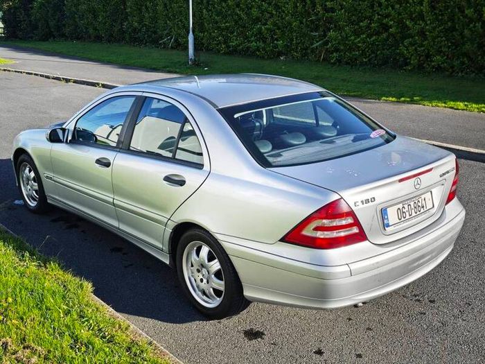 2006 Mercedes-benz C-class