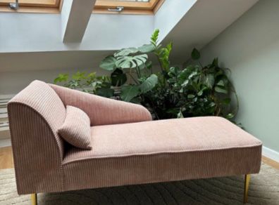 Chaise /Sofa