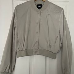 Zara Pistachio Cropped Bomber Jacket - Size M