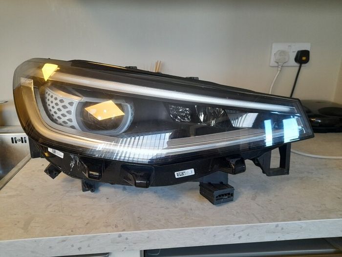 Vw ID4 Drivers Side LED Headlight