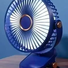 Clip on usb fan blue