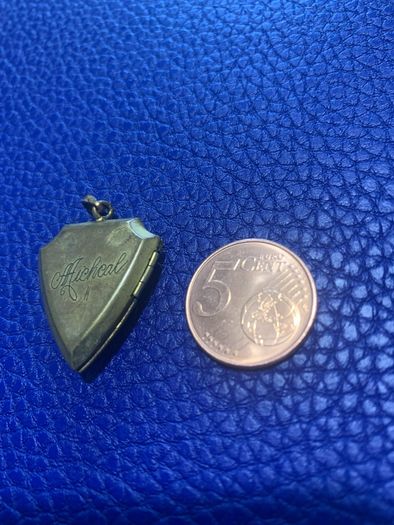 Vintage Gold   Pendant