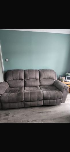 3 & 1 seater reclining sofa