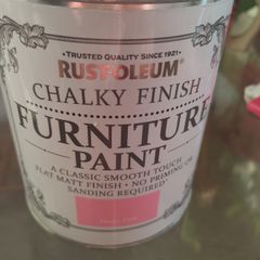 Rust-Oleum Chalky finish Furniture paint