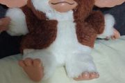 NECA  Similing Gizmo Plush Toy