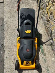Lawn Mower JCB Electric
