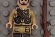 Lego compatible, military figures, British infantry. 15 figures plus rifles.