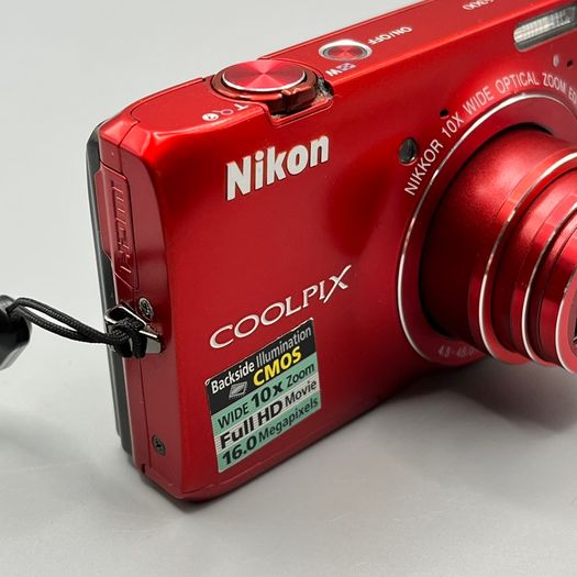 Nikon Coolpix S6300 Red 16.0MP Nikkor 10x Zoom Digital Camera - Full Kit