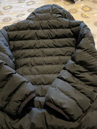 Boys black Nike padded jacket Size (10 to 12 years)