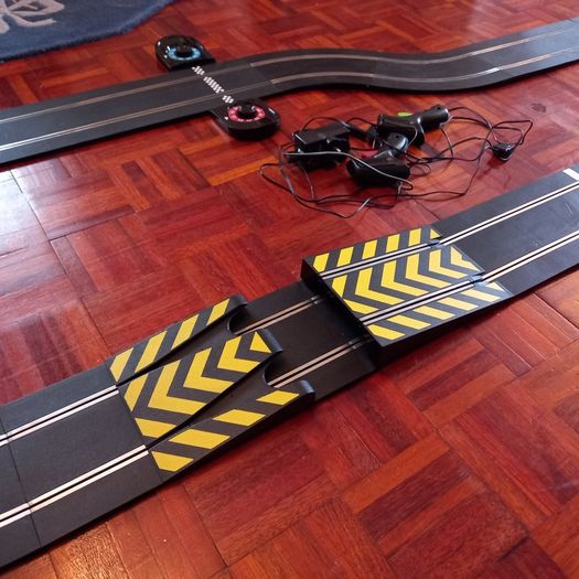 Scalextric Pro Speedway Set: Rally Edition