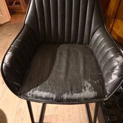 4 bar stools