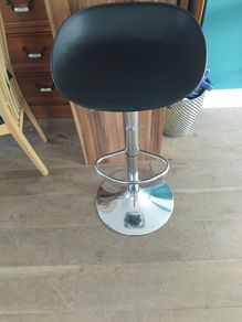 kitchen stools x 2