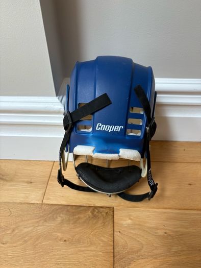 Old Gen Cooper Sk100 Hurling Helmet