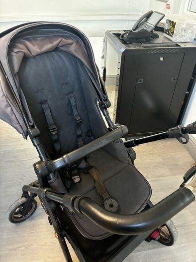 Complete sliver cross Pram system for sale