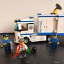 Lego City Mobile Police Unit Retired Set Image 2