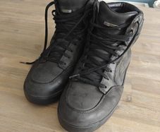 Alpinestars motorcycle ankle boots