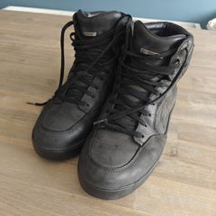 Alpinestars motorcycle ankle boots