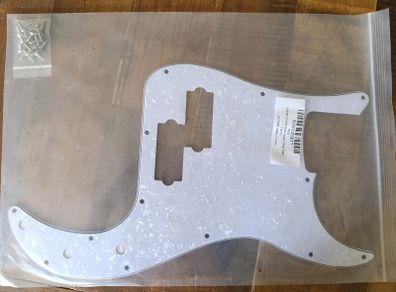 Pickguard for Precision Bass
