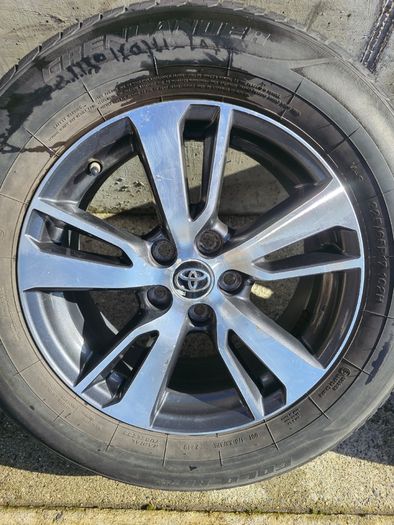 Genuine Toyota RAV4, Nissan, Mazda 17" Alloys & Tyres