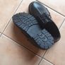 mens shoes 9.5 Image 3