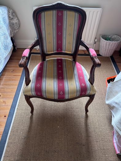 arm chair