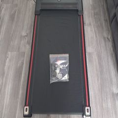 Walking treadmill