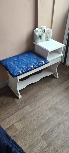 telephone chair