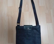 Longchamp Paris Shoulder Bag bag