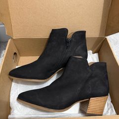 New black Dune women ankle boots size 4