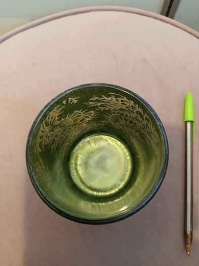 Christmas green irredescent candle holder