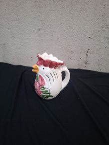 Ceramic chicken jug postage possible
