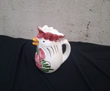 Ceramic chicken jug postage possible