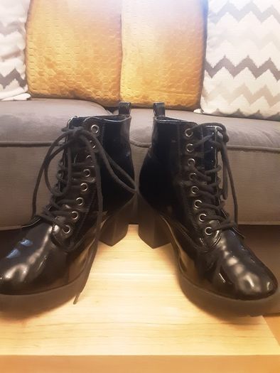 Boots/River Island .. Size: 5 UK Colour: Black Patent Leather .. Price Drop