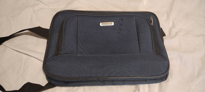 American Tourister Luggage Carry-on + Personal Item
