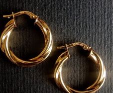 Solid 9ct 9k gold twisted hoop earrings- 1.3g