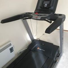 Running machine