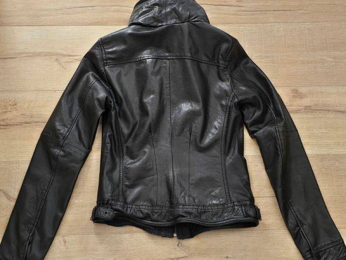 Black Leather Jacket Bershka Leather Collection Size M (10)